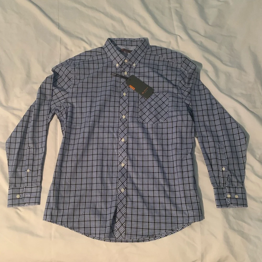 Ben Sherman Casual Button Down - Picture 2 of 4